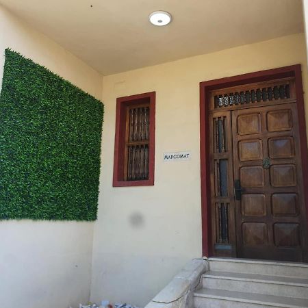 Ommi Hostel San Ġiljan Exterior foto